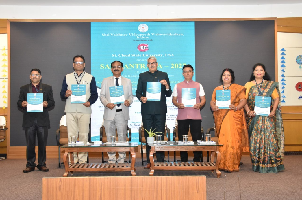 Shri Vaishnav Vidyapeeth Vishwavidyalaya University Function photo 42